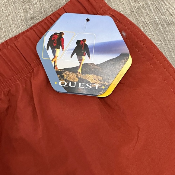 Men's Quest XL Shorts Athletic Rust Back Zipper Pocket Elastic Waist NWT - Picture 7 of 9